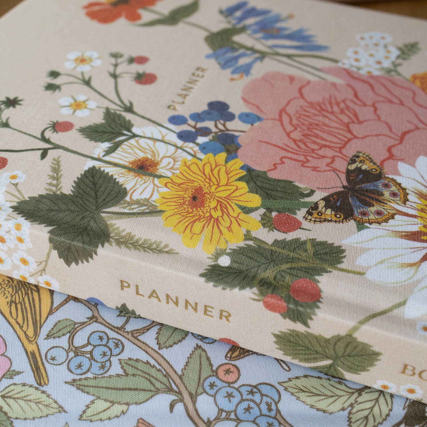 Garden Flora |  Linen-Bound Weekly Planner | Undated