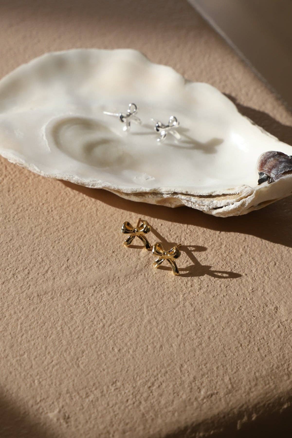 Petite Bow Studs | Silver