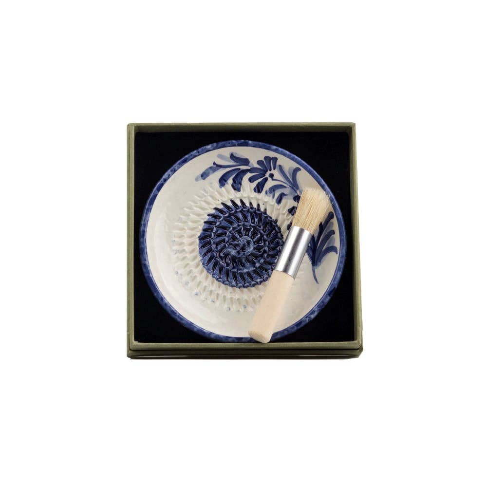 Olive Ceramic Garlic Grater & Brush Set